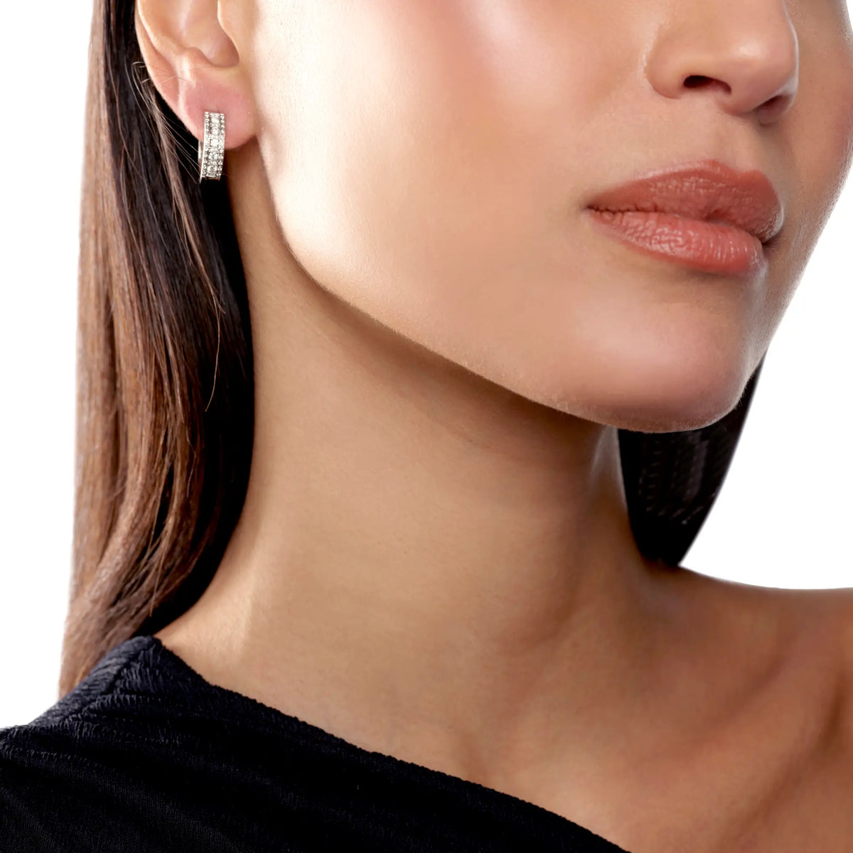 Damiani Belle Epoque Earrings in White Gold, Diamonds and Sapphires