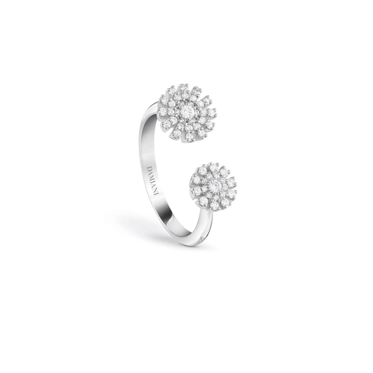 Damiani Margherita Ring in White Gold and Diamonds