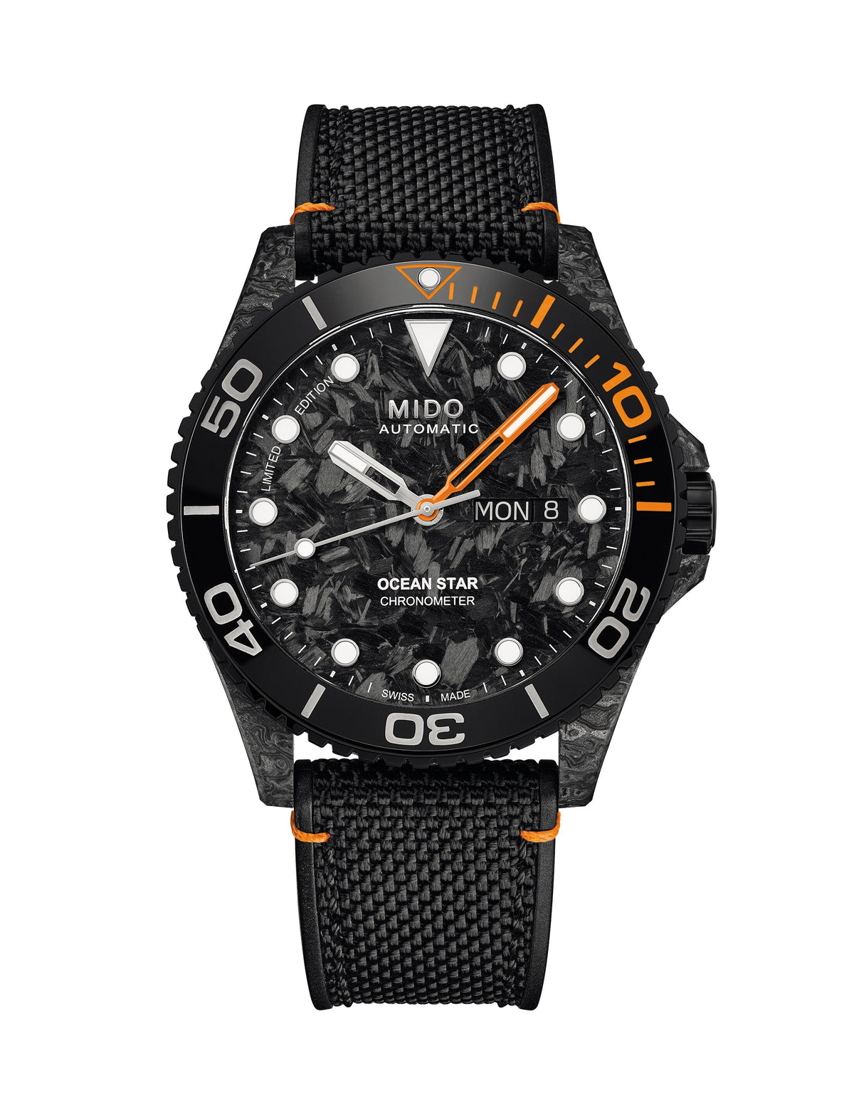 MIDO Ocean Star 200C Carbon M042.431.77.081.00