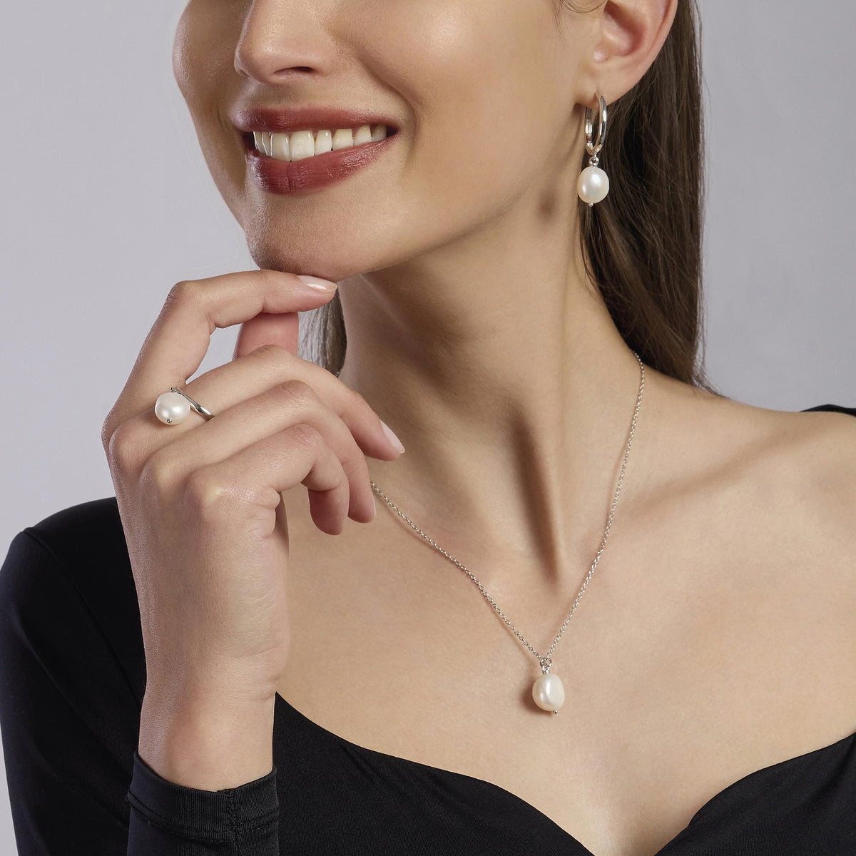 Mabina Charming Earrings 563659