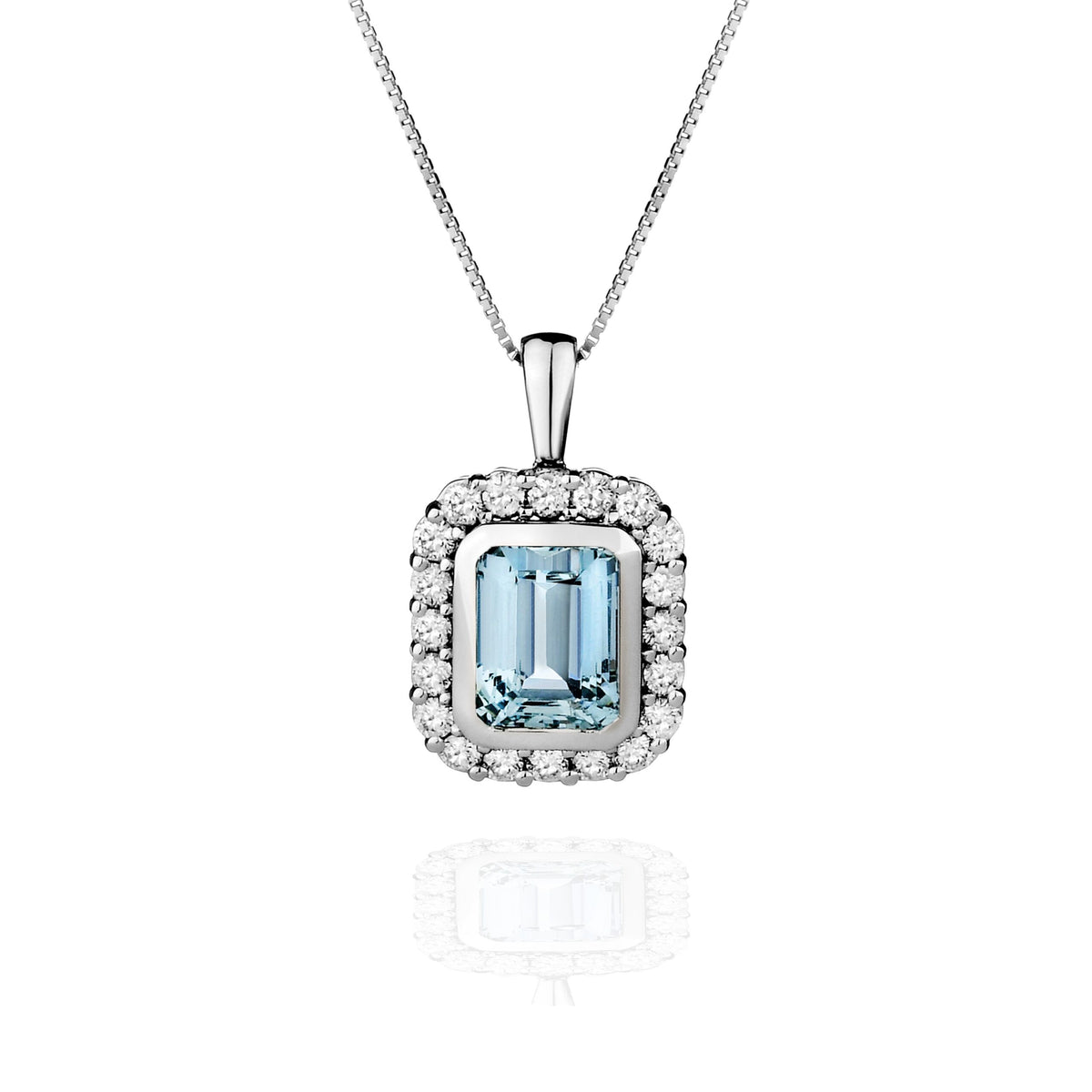 18 kt white gold necklace with diamonds and 1.96 ct aquamarine