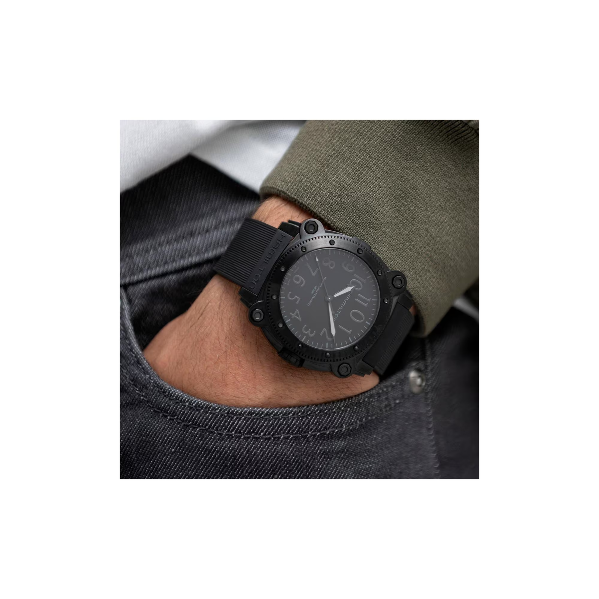 Hamilton Khaki Navy BelOWZERO Auto Titanium H78505330