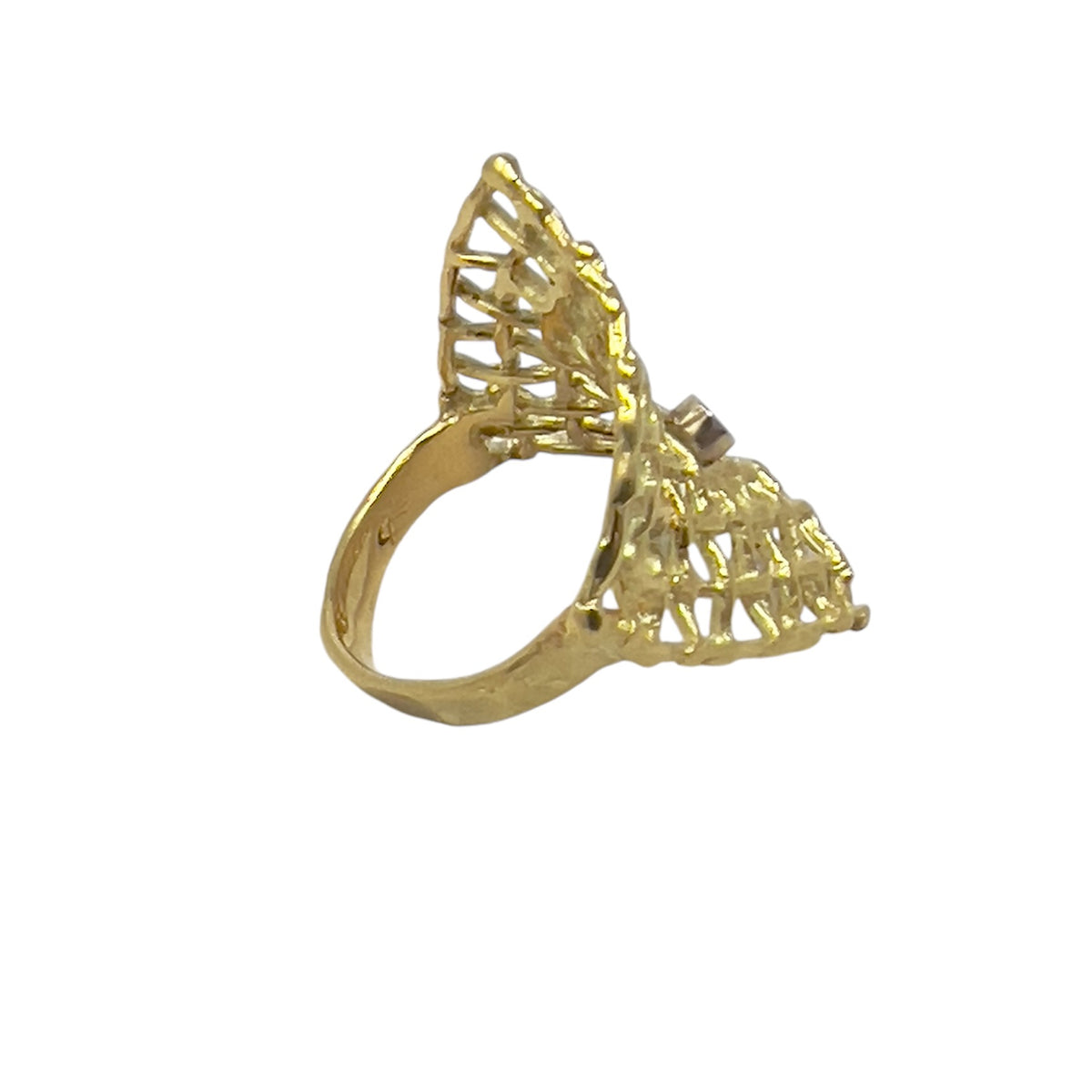 Quail Yellow Gold and Diamond Ring D581