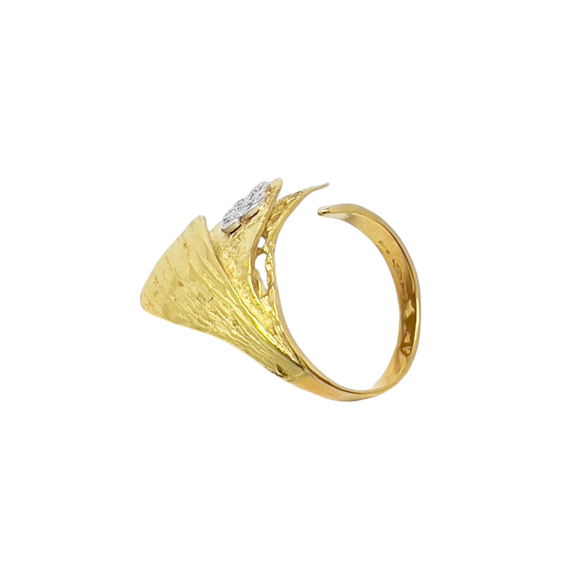 Quaglia Ring in Yellow Gold and Diamonds E435
