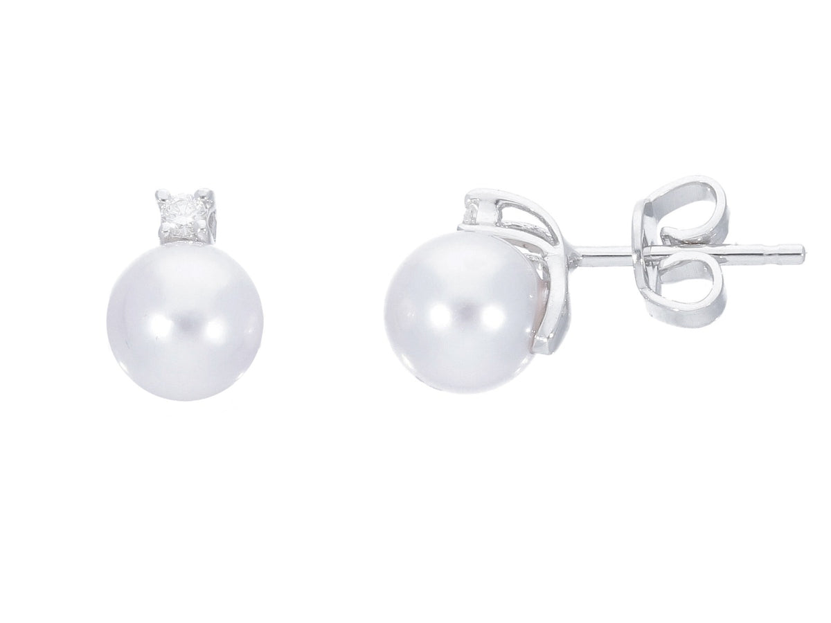Earrings with Diamonds and Akoya Pearls 6.5 x 7 mm