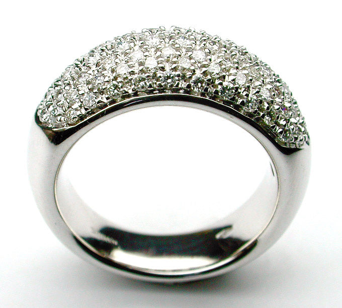 Damiani Pavè Ring in White Gold and Diamonds