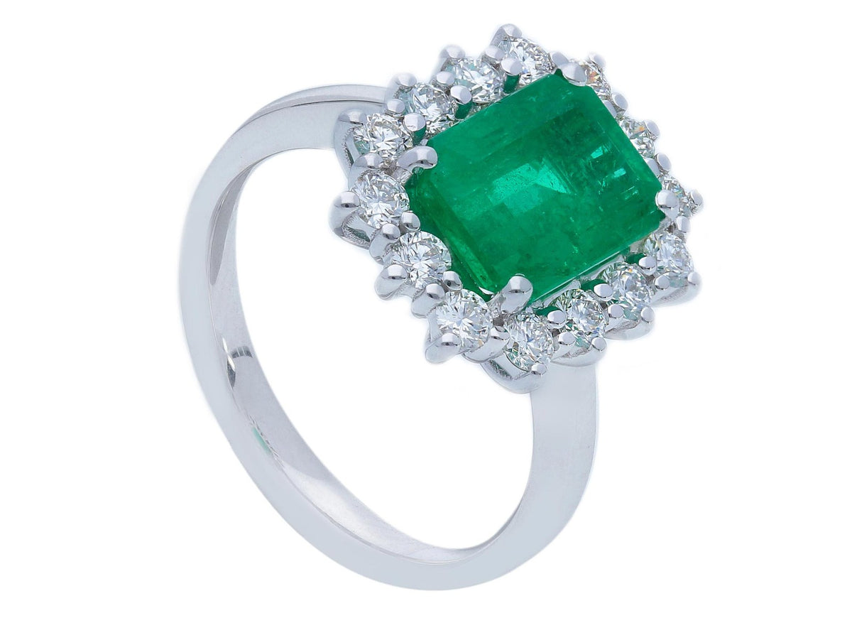 Maiocchi Milano Ring with Diamonds and Emerald ct 1.72