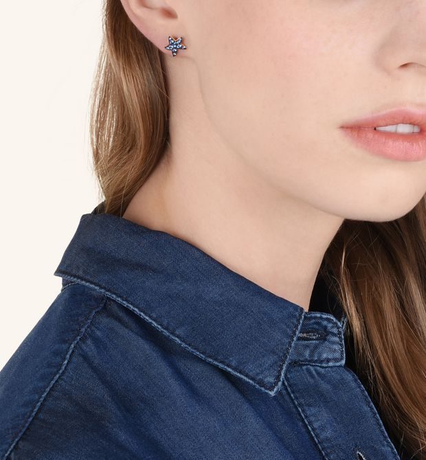 Dodo Star Earring in 9kt Rose Gold and Blue Sapphires