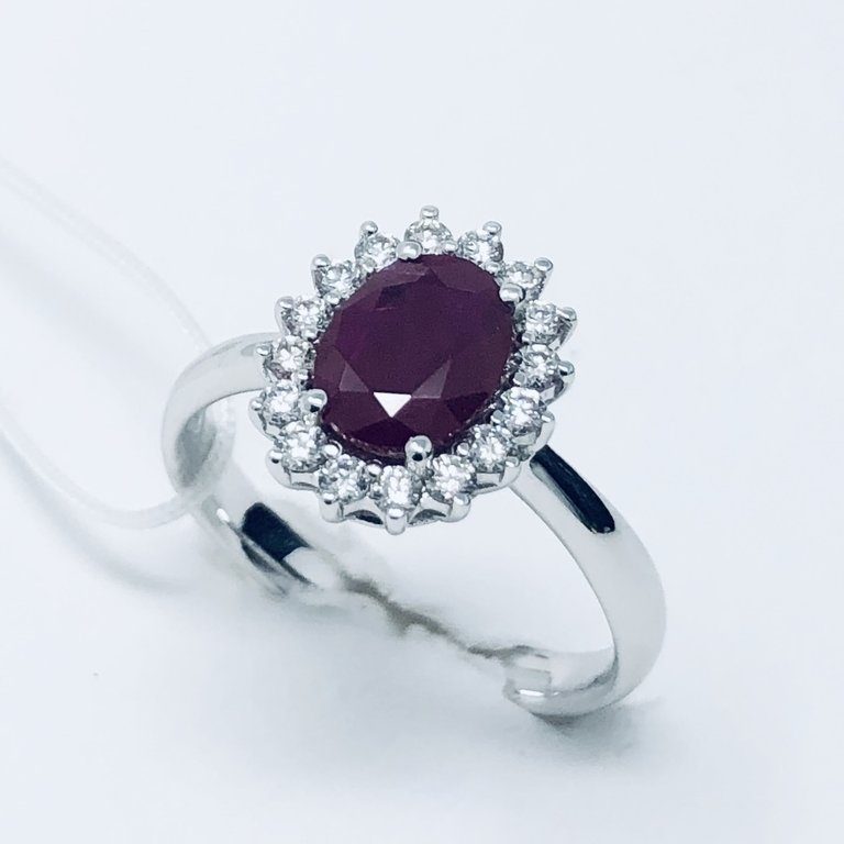 Maiocchi Milano White Gold Ring with Diamonds and Ruby ct 1.38