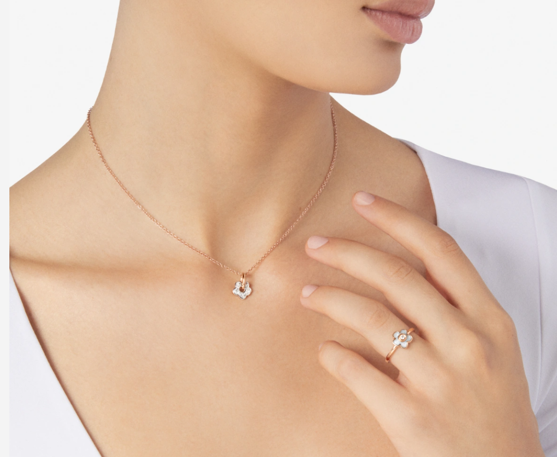 Dodo Flower Pendant with Diamonds