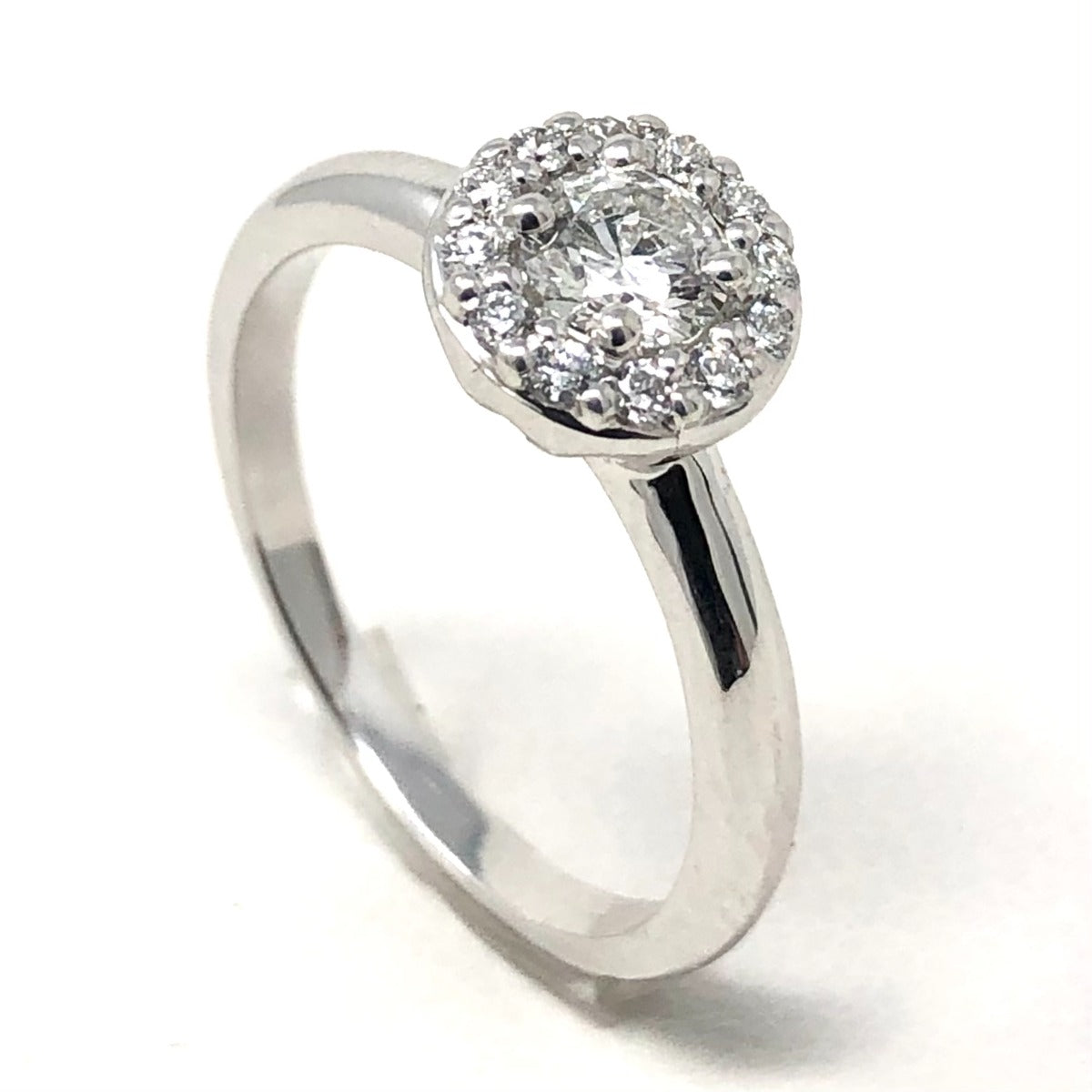 Maiocchi Milano Anello Solitario Oro Bianco e Diamante ct 0,30 E VS2 + 0,12