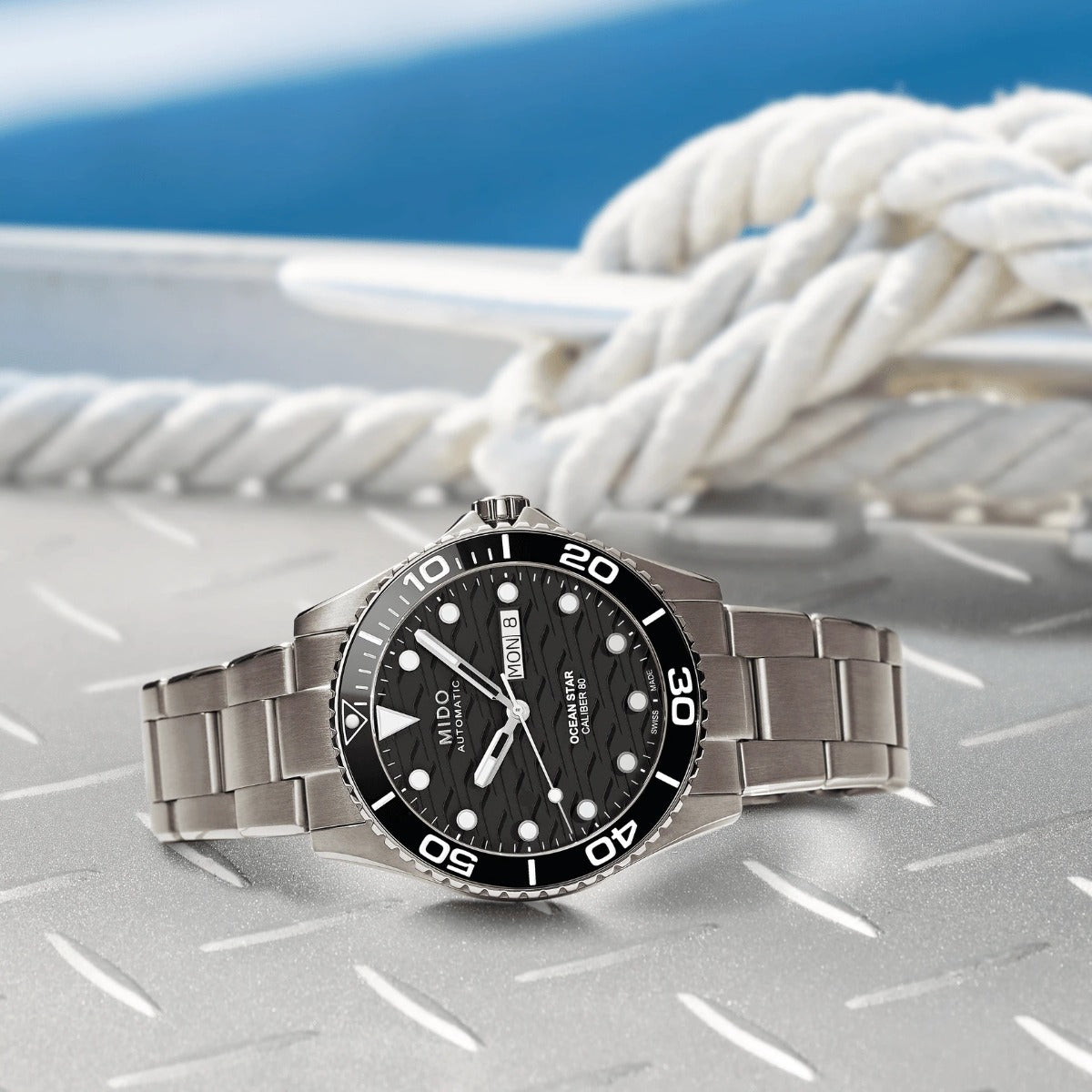 MIDO Ocean Star 200C Titanium M042.430.44.051.00
