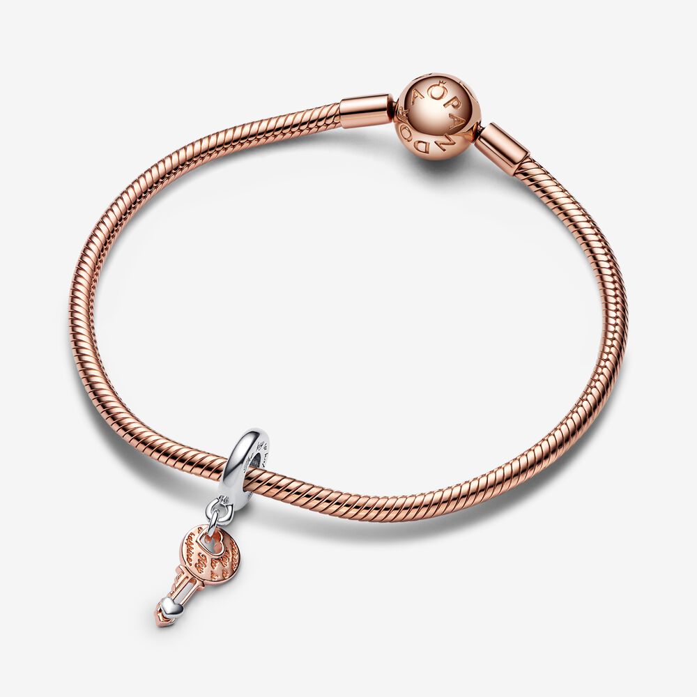 Pandora Charm Pendente Chiave della Felicità con Cuore Scorrevole 782510C00