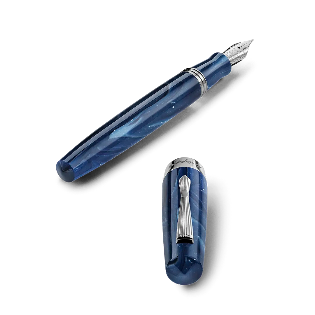 Montegrappa Penna Stilografica Elmo 02 Nebula