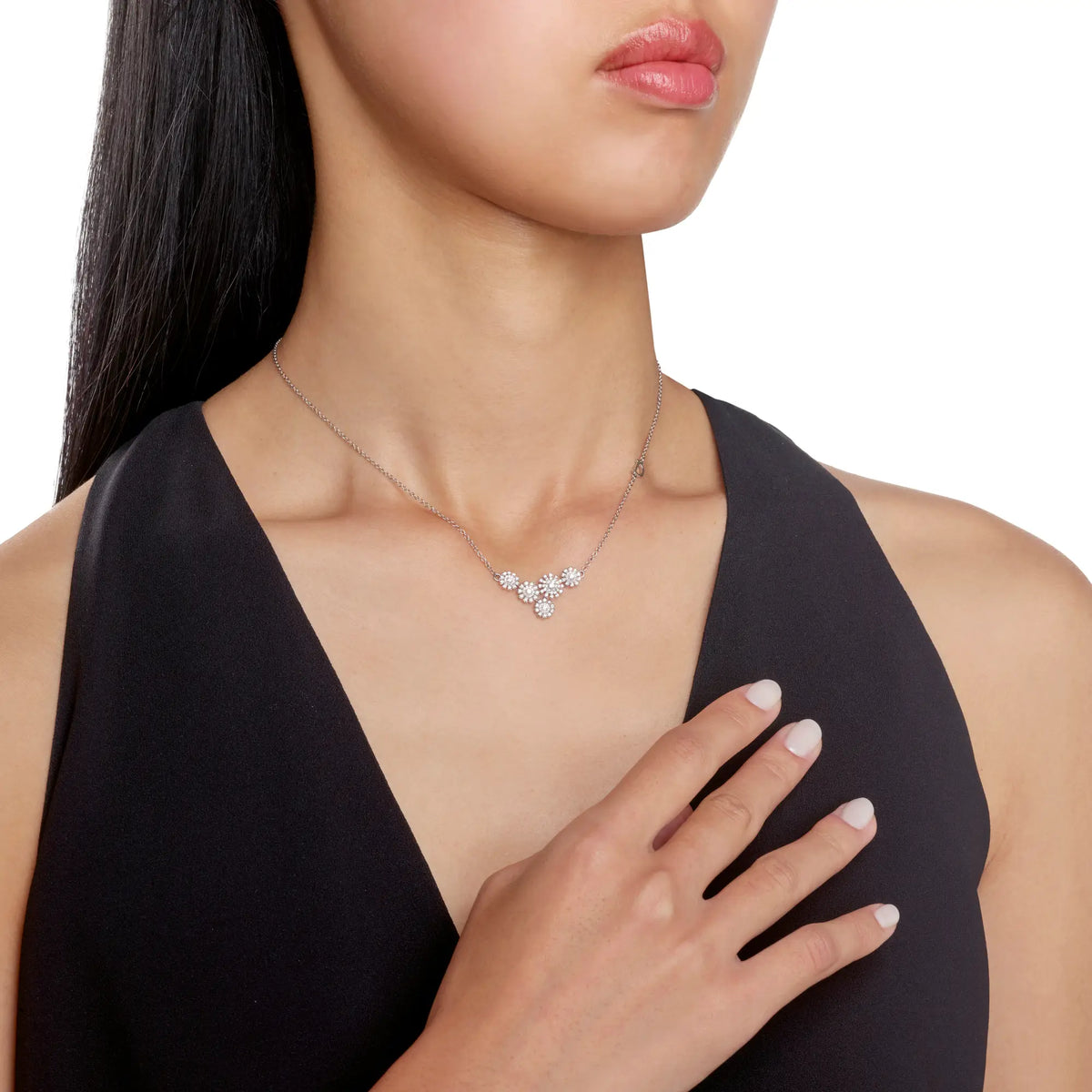 Damiani Margherita Necklace in White Gold with Diamonds