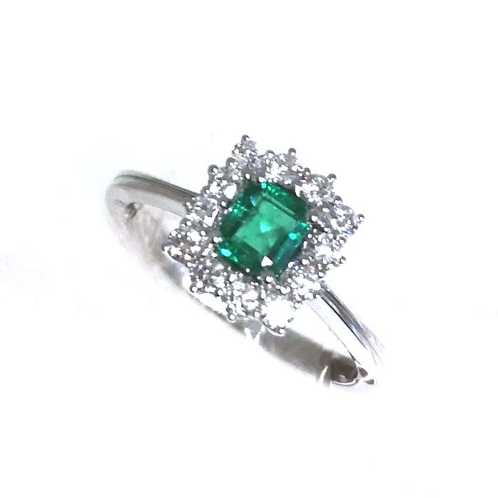 Salvini Diamond and Emerald Ring 0.59 ct