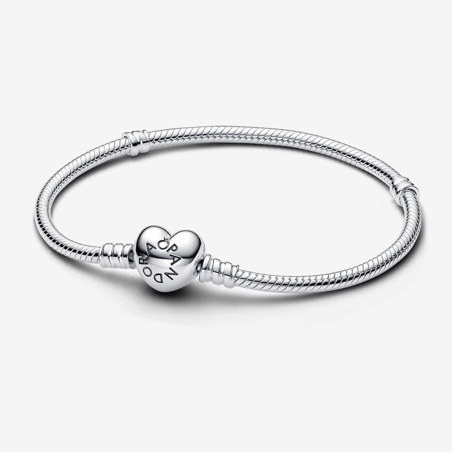 Pandora Moments Bracelet with Heart Clasp 590719