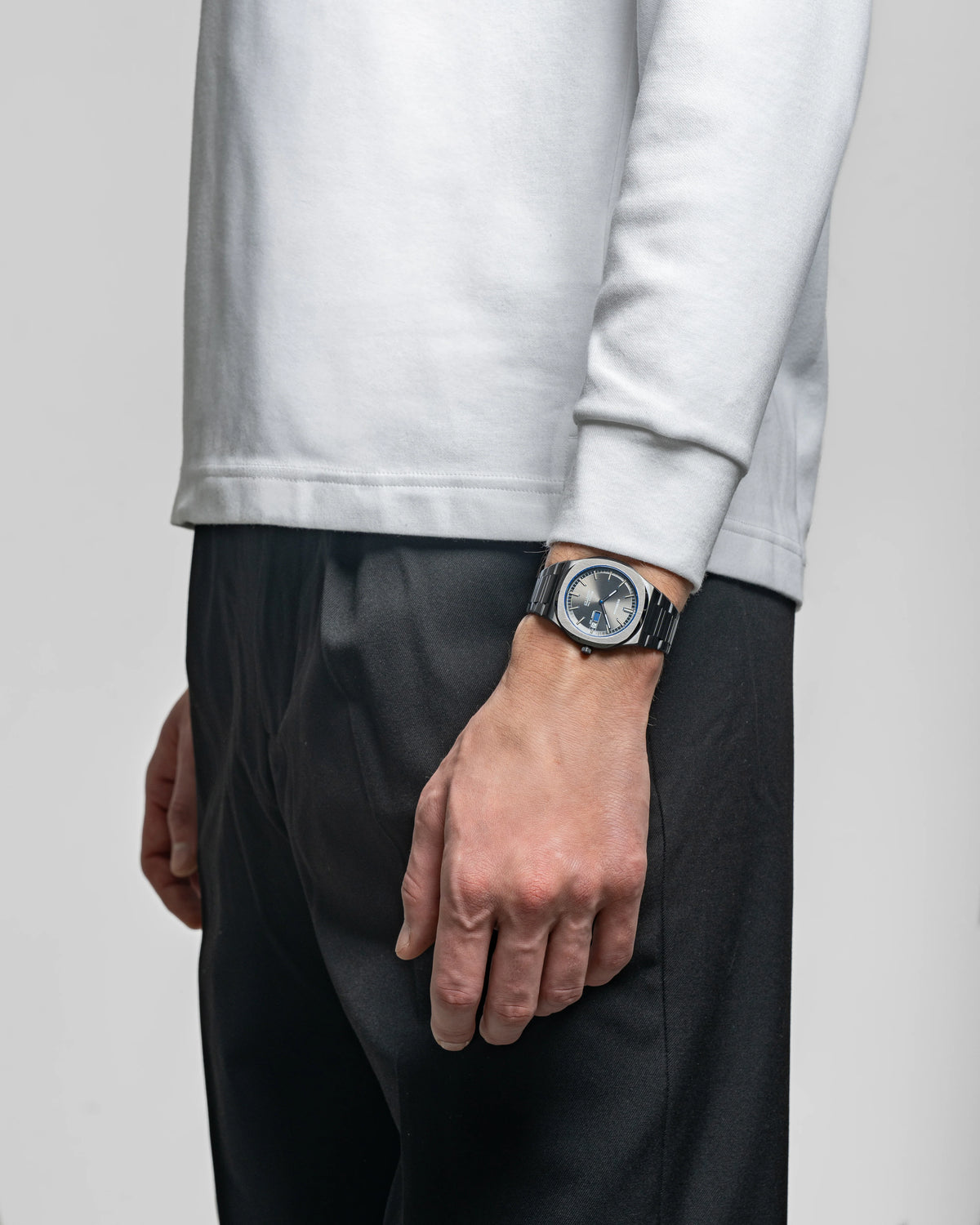 D1 Milano Ultra Thin 39 mm Dark Illusion D1-UHBJ08