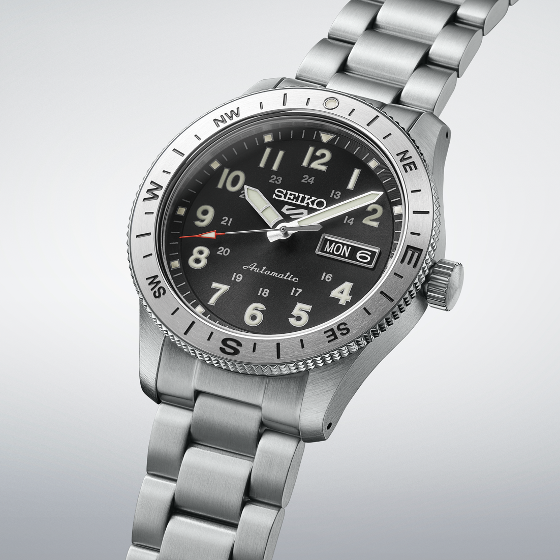 Seiko 5 Sport Camo Black HDB006K1