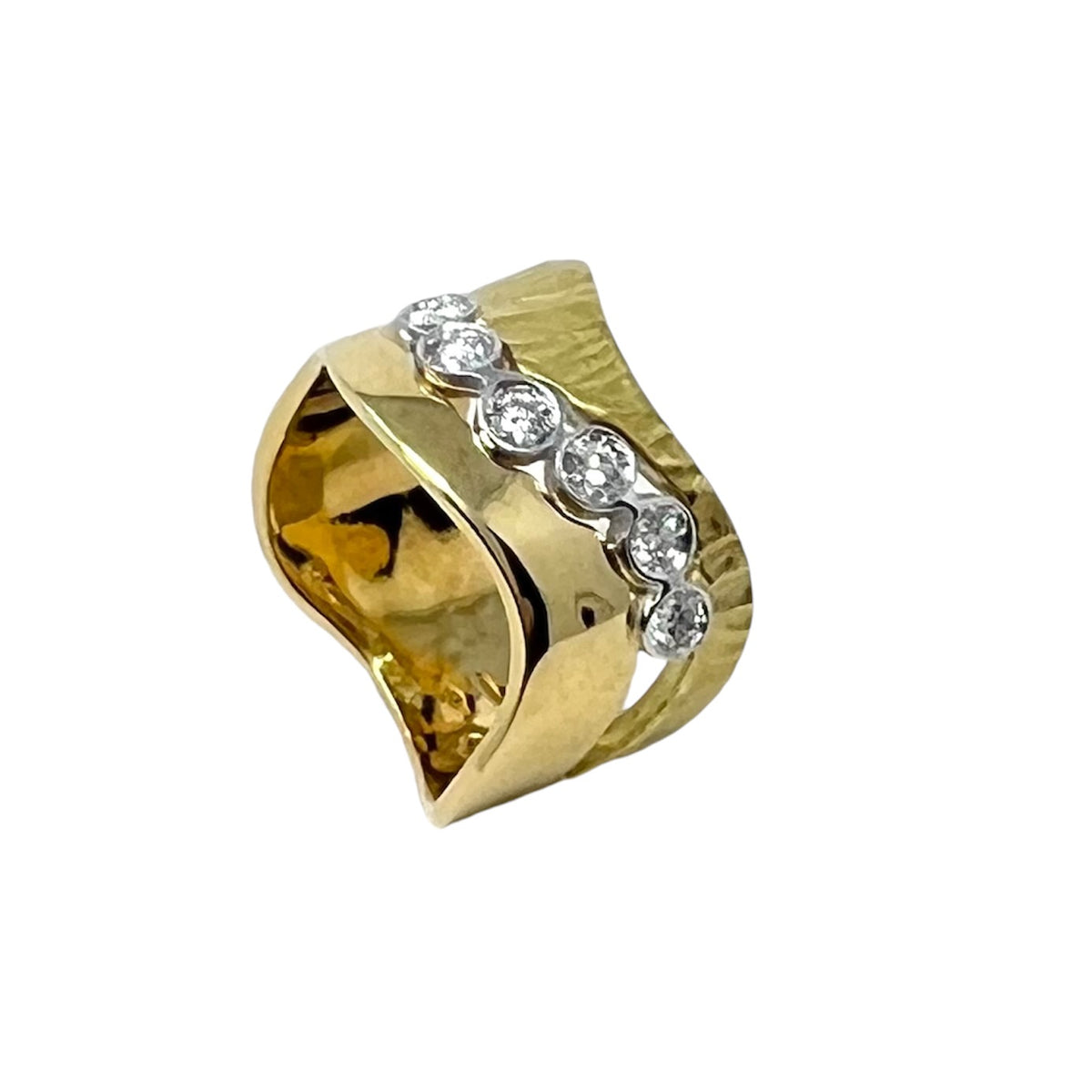 Quail Yellow Gold and Diamond Ring D343