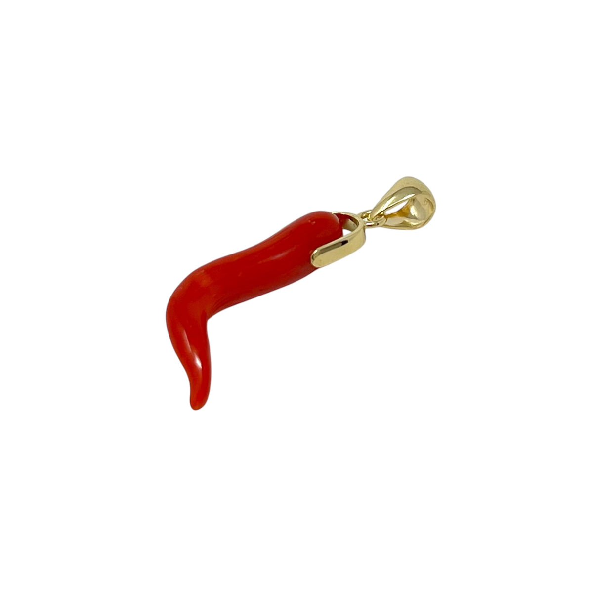 Cornetto Pendant in 18kt Yellow Gold and Coral