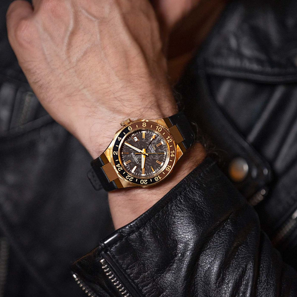 Citizen Series 8 GMT Damascus NB6092-01E