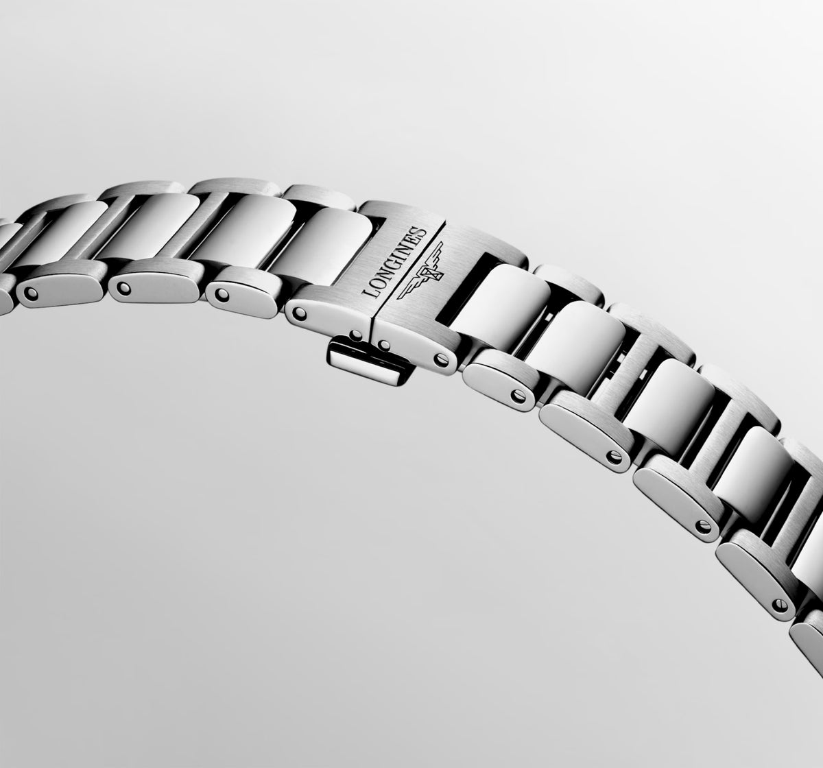 Longines Conquest 38 MM L3.720.4.52.6