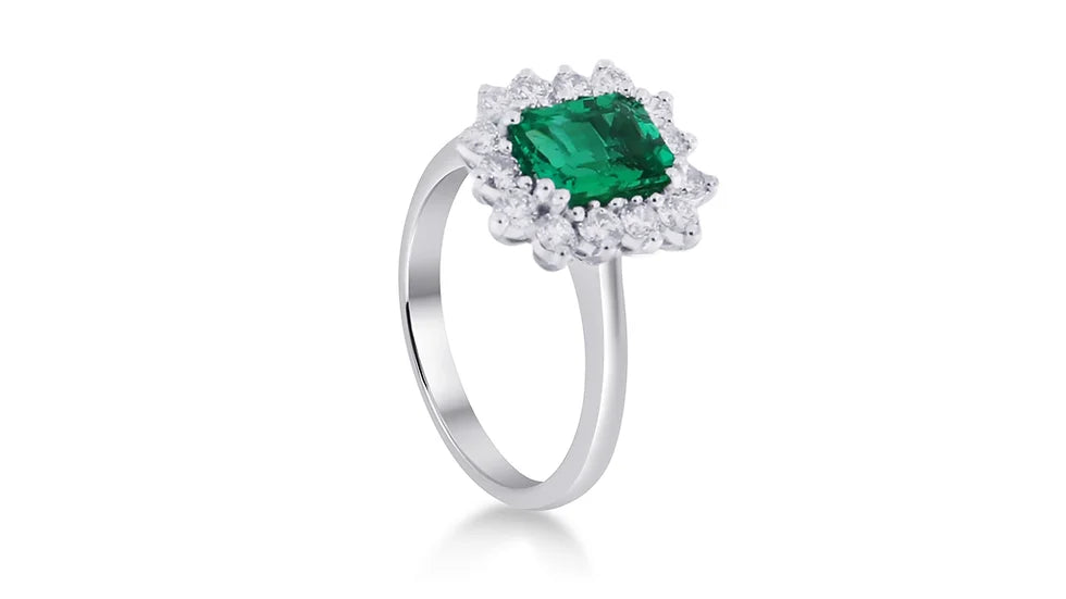 Freelight Ring in White Gold and Emerald