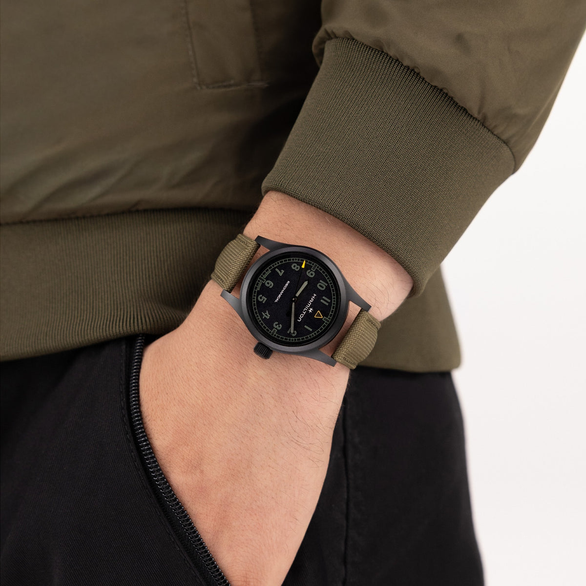 Hamilton Khaki Field Mechanical 38 MM Call of Duty Modern Warfare 4 H69469930