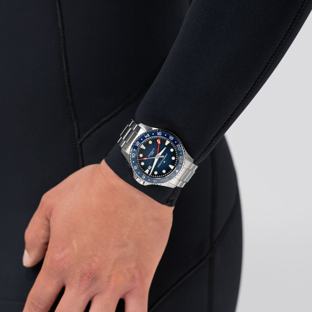 Hamilton Khaki Navy Scuba 300m H82515130