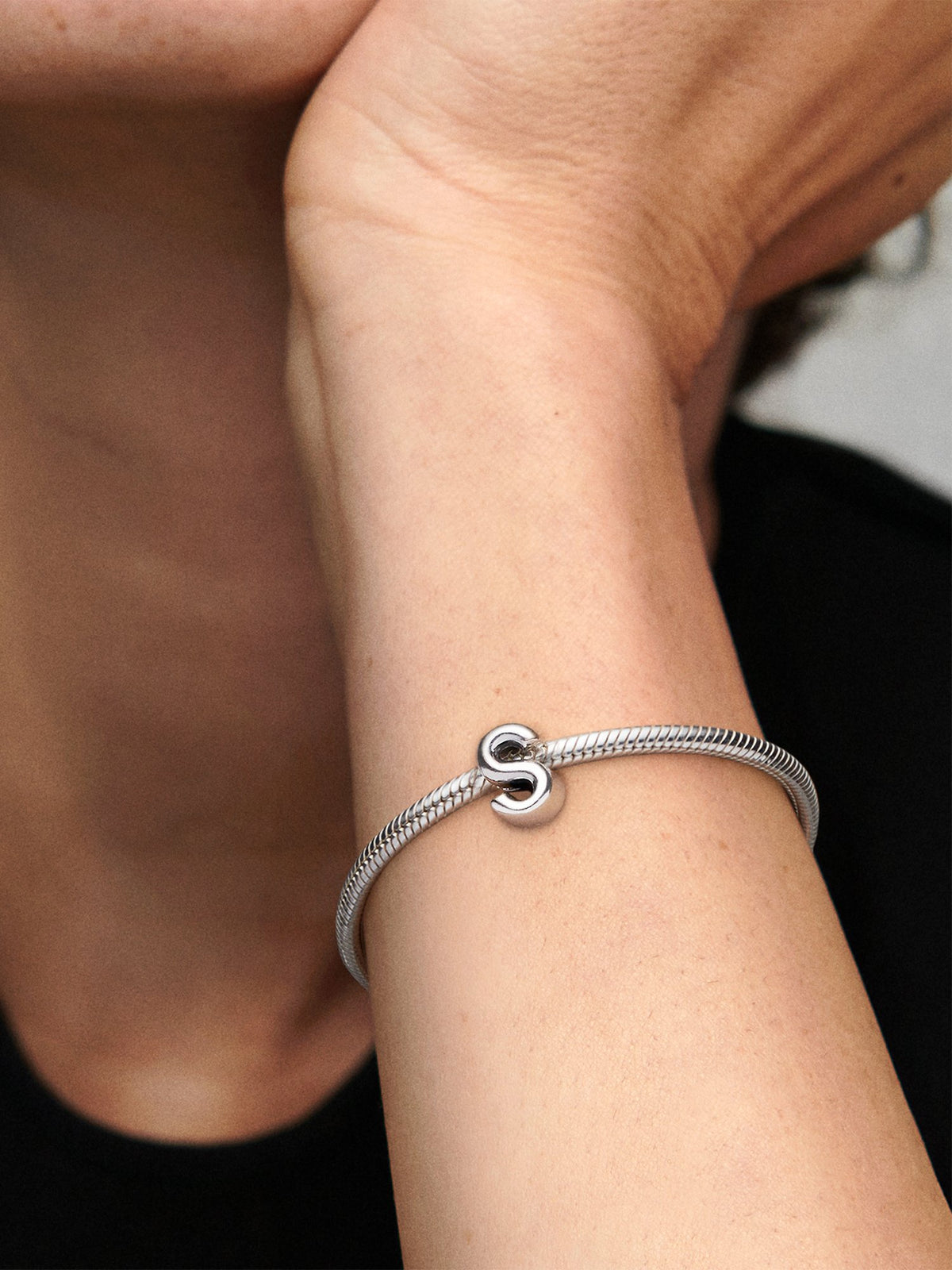 Pandora Charm Lettera S 797473