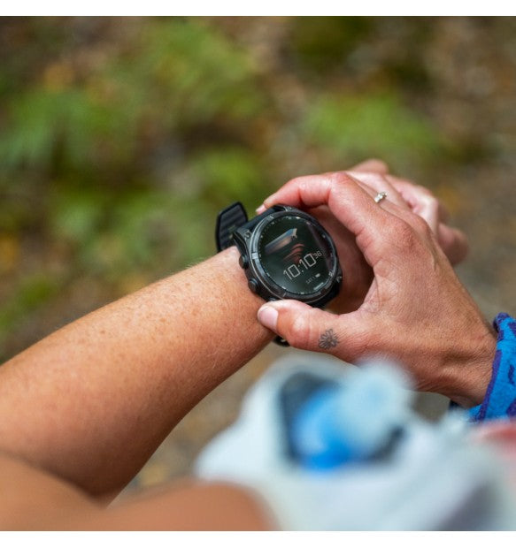 Garmin Fenix 8 47 MM Solar Sapphire, Titanium Carbon Grey