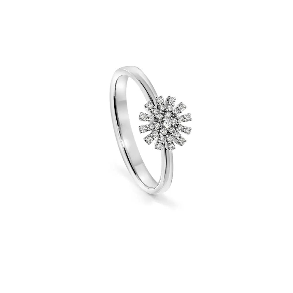 Damiani Margherita Ring in White Gold and Diamonds