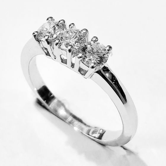 Maiocchi Milano Anello Trilogy Oro Bianco e Diamanti Ct 0,75 E I.F.