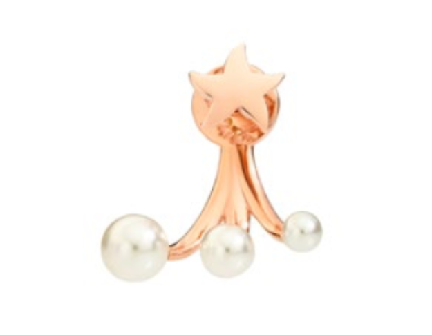 Dodo Star earring with pearls (left)