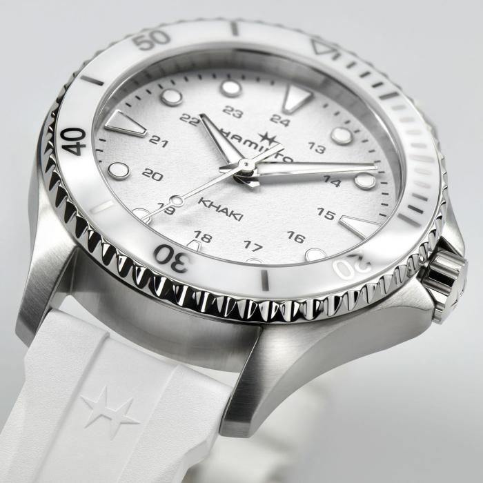 Hamilton Khaki Scuba Quartz H82221310