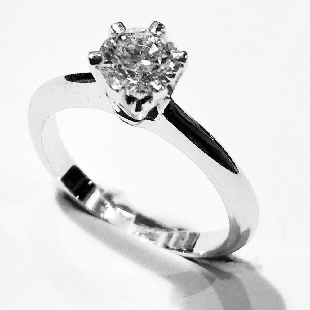 Maiocchi Milano Anello Solitario Oro Bianco e Diamante ct 1,00 E VS2