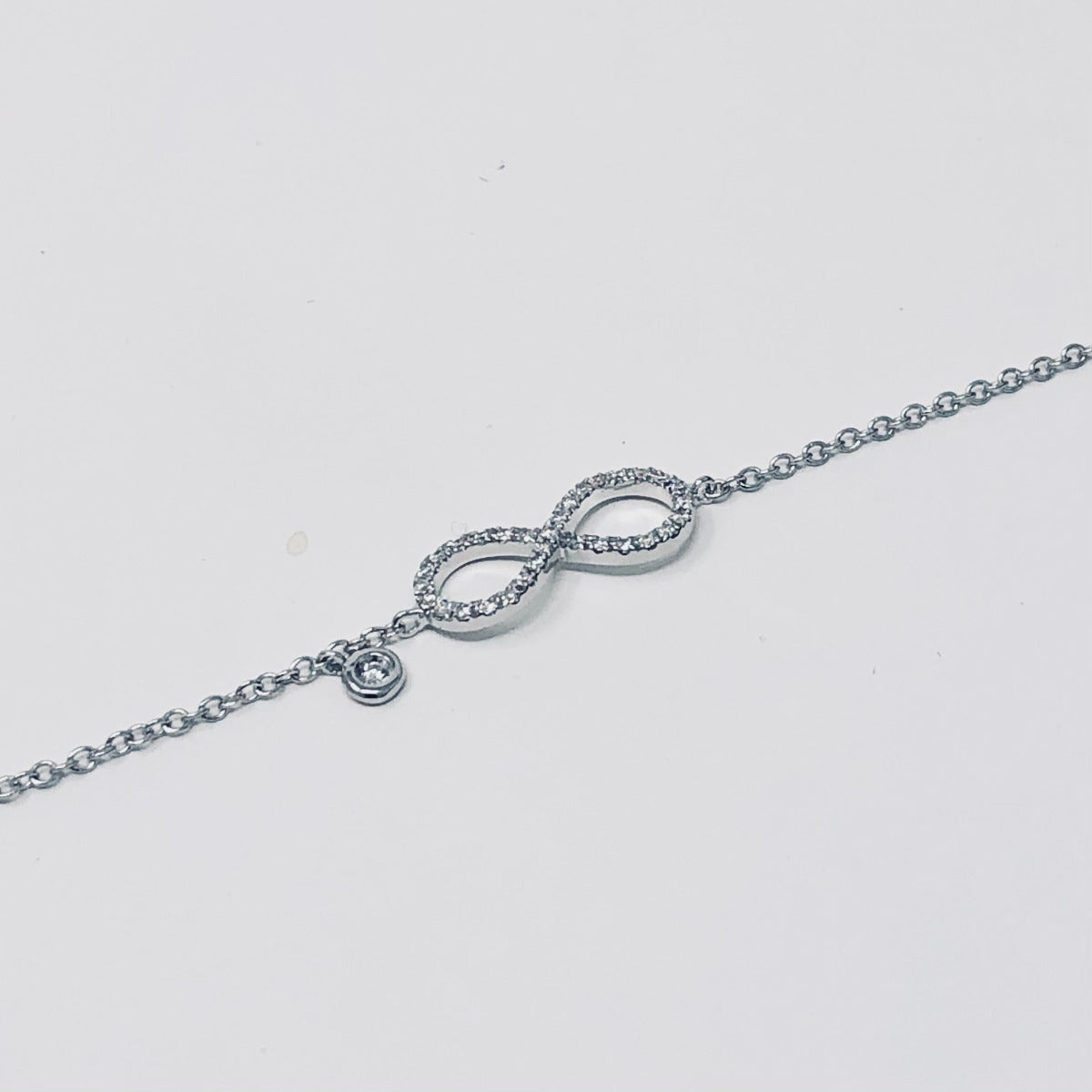 Maiocchi Milano Infinity Bracelet Diamonds 0.09 ct