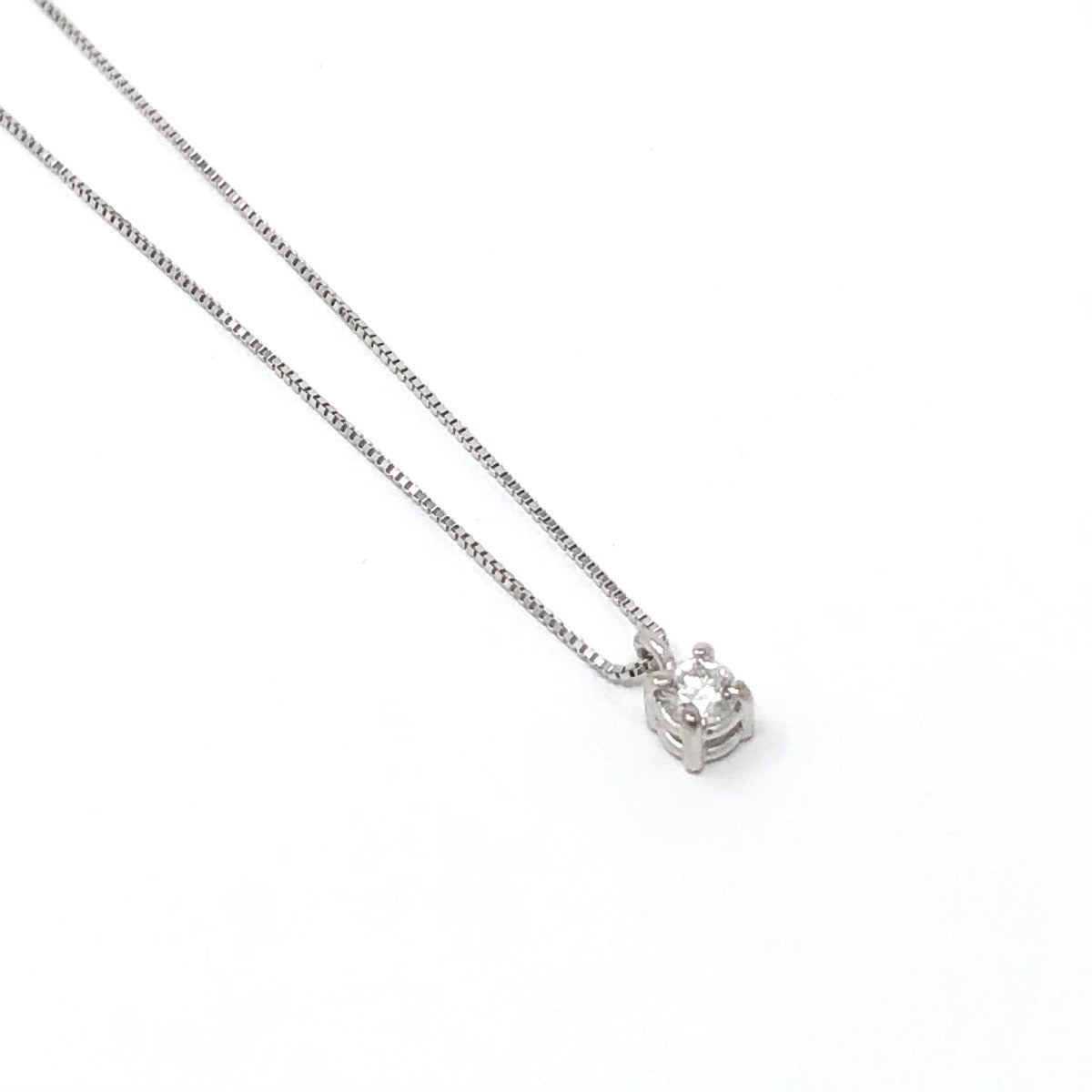 Quaglia Collana Punto Luce H036 Oro Bianco e Diamante ct 0.12 F VS2