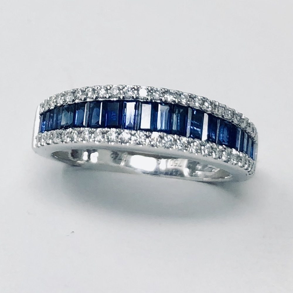 Ring with Diamonds and Sapphires 0.84 ct